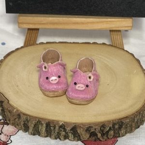 Pig shoes