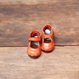 court shoes orange